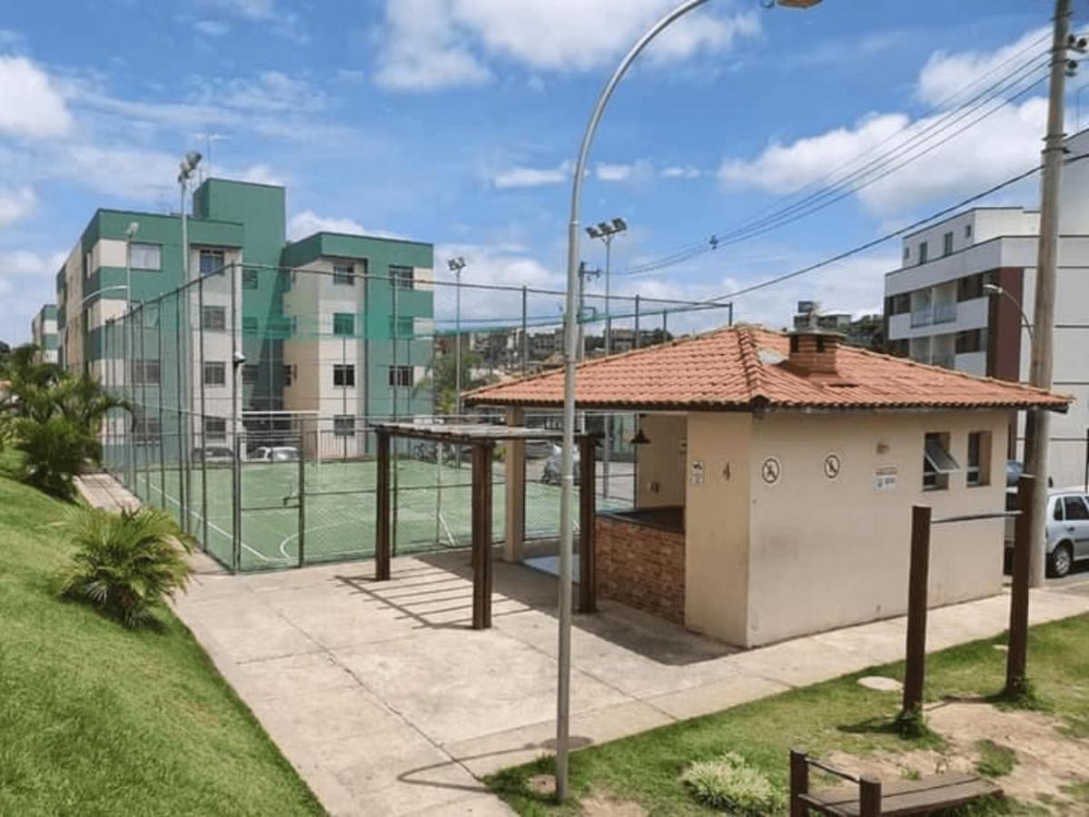 Condominio Encantador Com Estacionamento Vespasiano Εξωτερικό φωτογραφία